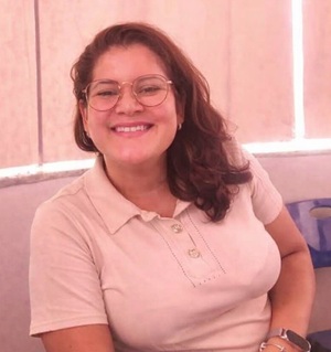 Professora Ébonni